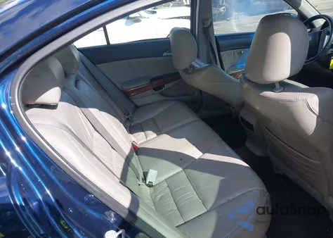 2011 Honda Accord 3.5 Ex-L from USA, damaged, VIN 1HGCP3F8XBA005387